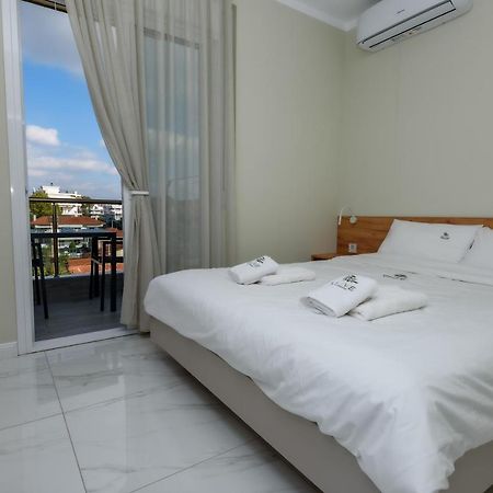 Olive 201 Apartment Peraía Екстериор снимка