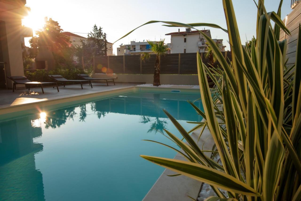 Olive 201 Apartment Peraía Екстериор снимка