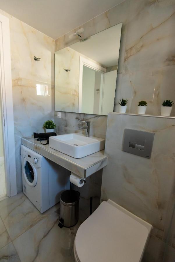 Olive 201 Apartment Peraía Екстериор снимка